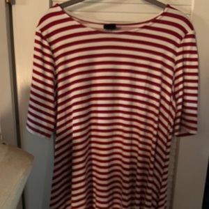 Women’s plus size striped dress